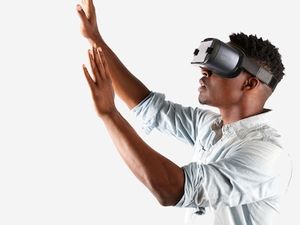 Imagination meets experience: Immersive VR/AR